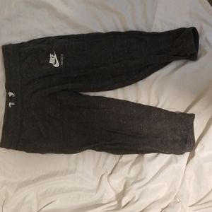 Nike low-rise sweats